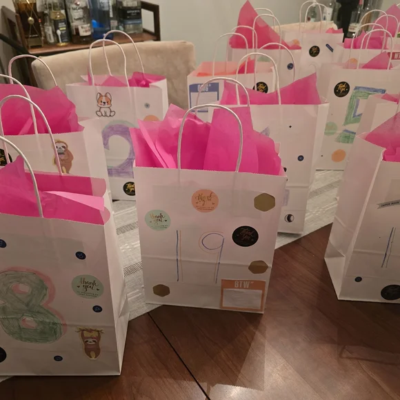 October Birthday Bag Game!! Pick a Number, Every Bag a Winner! One Grand Prize!! - Picture 7 of 16